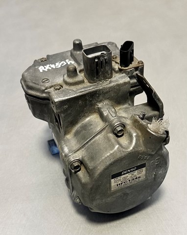 Компресор холодоагенту 8837048030 TOYOTA