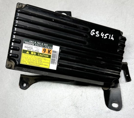 8954030B00 Toyota