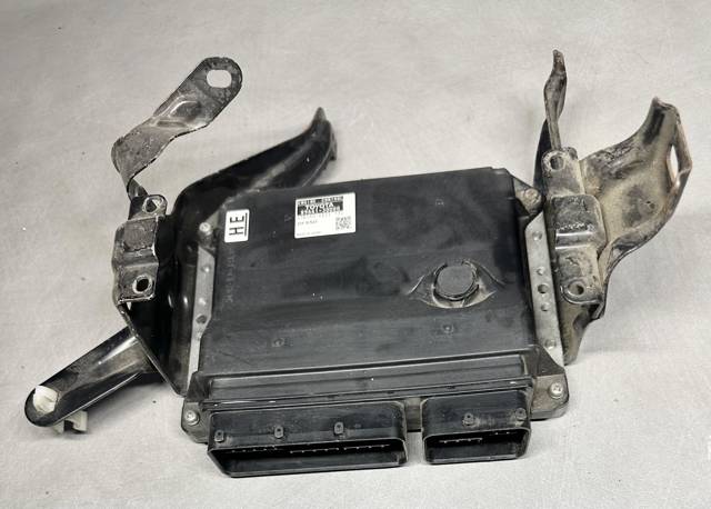 Блок електронного управління 8966130D00 TOYOTA