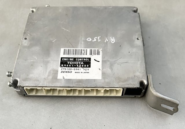 Модуль управління двигуном 8966148880 TOYOTA