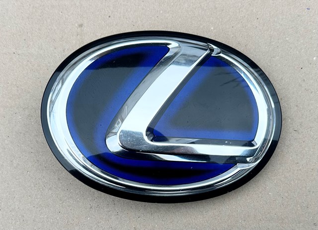 Емблема на решітку радіатора 9097502117 TOYOTA