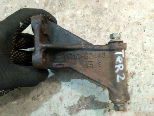 Кріплення генератора Nissan Terrano 2