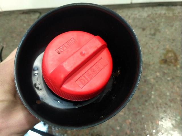 Пробка паливного бака 1725190J10 NISSAN