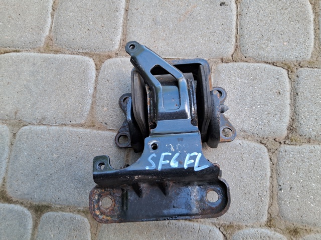 Подушка КПП 2183026000 HYUNDAI