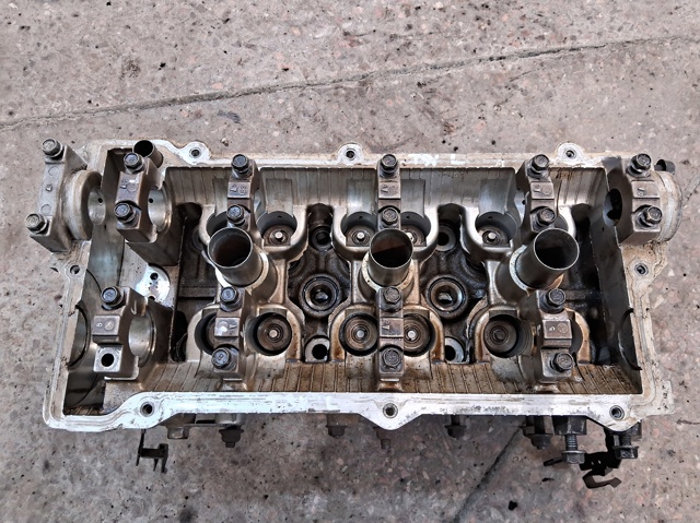 Головка блоку 22100372A0 HYUNDAI