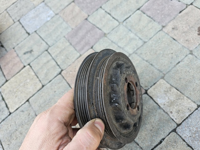 Шків колінвала 2312438201 HYUNDAI
