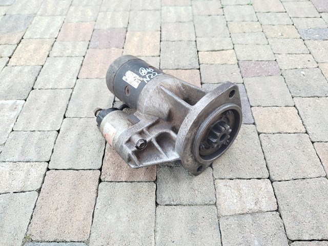 Стартер автомобільний 233006T001 NISSAN