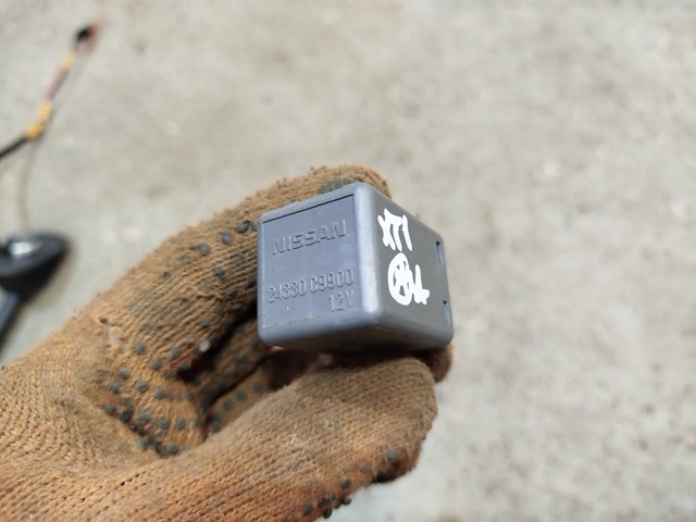 Реле склоочисника 24330C9900 NISSAN
