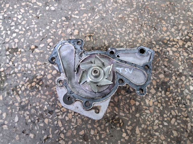 Помпа водяна, (насос) охолодження 2510037202 HYUNDAI