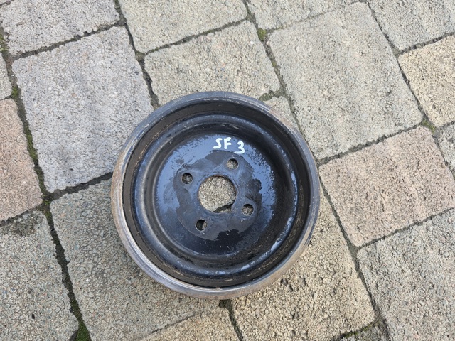 Шків водяної помпи 2521138002 HYUNDAI