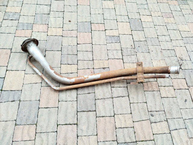 Шланг заливної горловини, паливного бака 310003E910 HYUNDAI