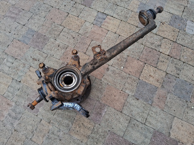 Колеса і маточини 4350235170 TOYOTA