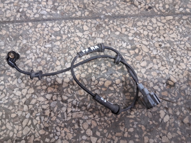 Датчик АБС (ABS) задній 47900EA001 NISSAN