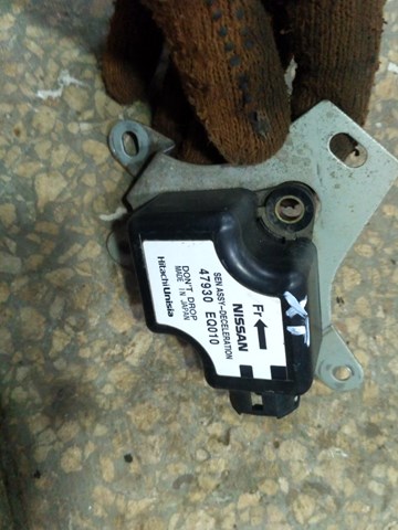Датчик поздовжнього прискорення 47930EQ010 NISSAN
