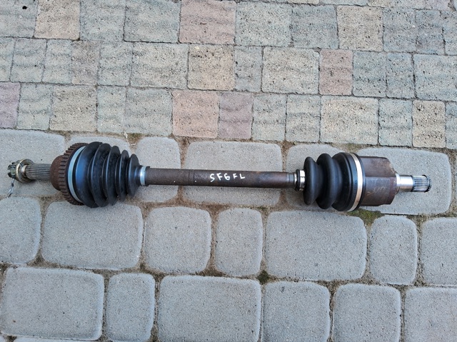 Піввісь передня ліва 4950126310 HYUNDAI