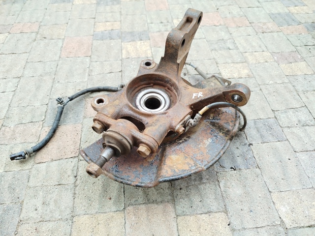 Кулак поворотний передній правий 517162E100 HYUNDAI