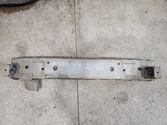 Підсилювач бампера переднього 620308H710 NISSAN