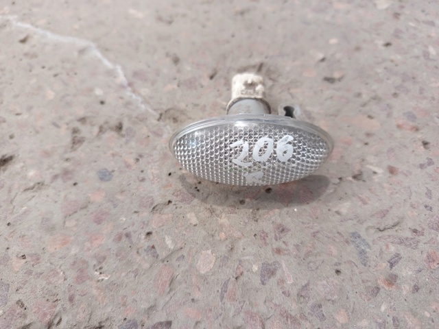 Повторювач повороту в крило 632574 PEUGEOT