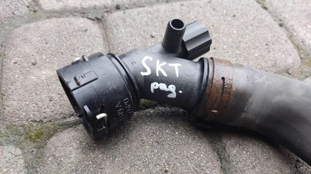 Швидкознімна муфта шланга радіатора охолодження 6Q0122291F VAG