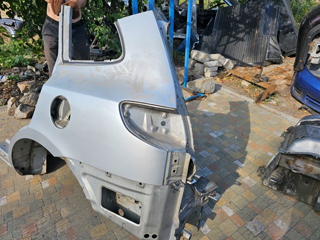 Крило заднє ліве 715032BB10 HYUNDAI