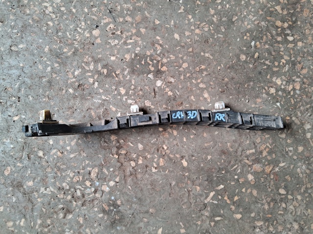 Кронштейн бампера заднього, правий 71593SWAA01 HONDA