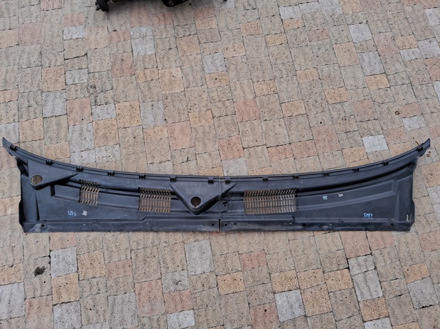 Переднє скло 7941008000LAM SSANG YONG