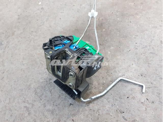 Замок задньої дверї, правої 814201R030 HYUNDAI