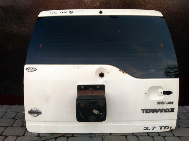 Треті двері 901007F030 NISSAN
