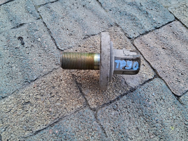 Болт колінвалу 9011918003 TOYOTA