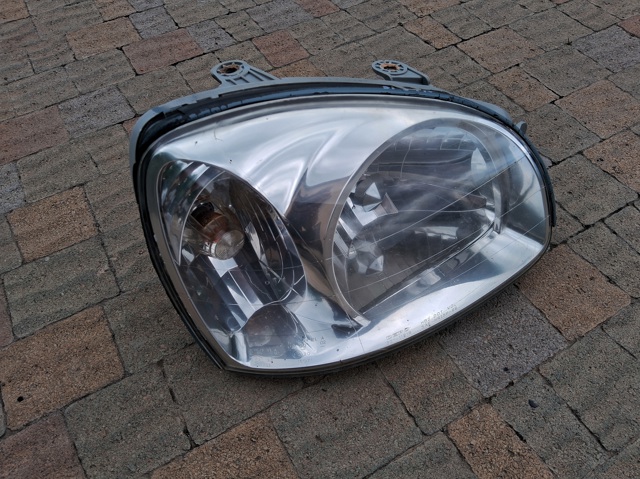 Основна фара - вставка 9210226025 HYUNDAI