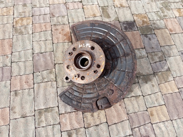Цапфа поворотного кулака A1633320101 MERCEDES