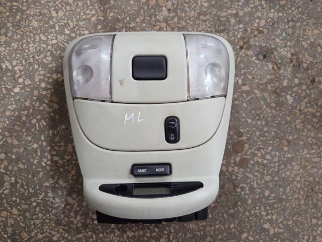 Лампочка освітлення салону A1638204801 MERCEDES
