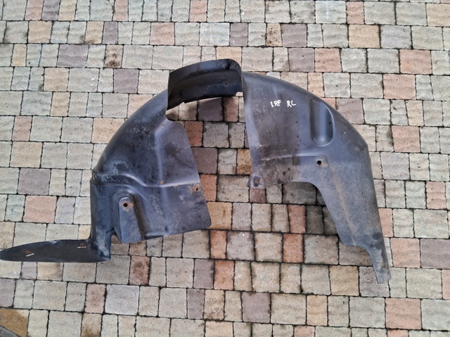 Підкрилок заднього крила, лівий CLF101490 LAND ROVER