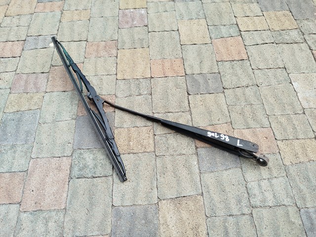 Поводок двірника HR806911 HYUNDAI