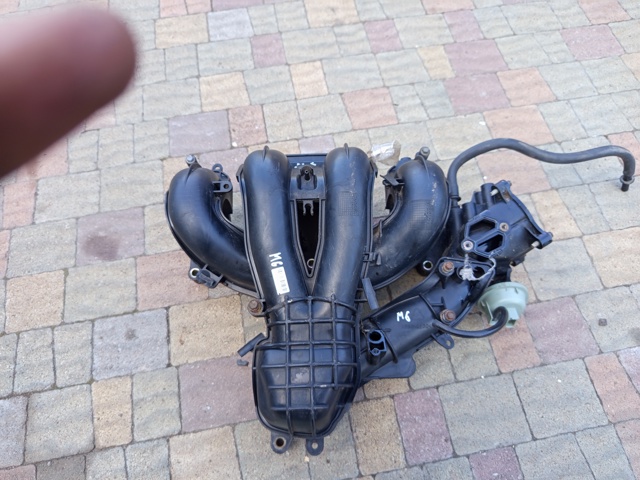 Колектор впускний LF2513100C MAZDA