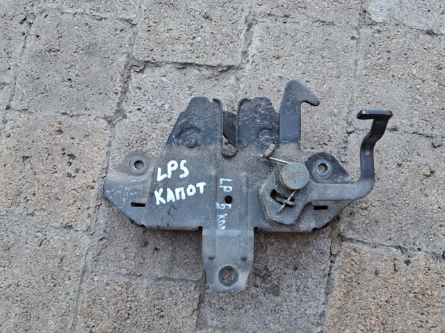 Замок кришки капота MR144487 MITSUBISHI