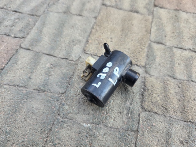 Насос омивача скла переднього MR339063 MITSUBISHI