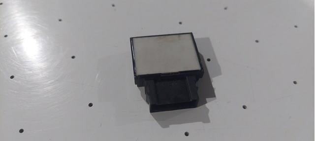 Датчик дощу 13231068 GM