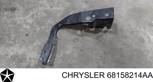 Кронштейн супорта радіатора, верхній 68158214AA CHRYSLER