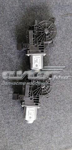 Мотор склопідйомника водійських дверей 6R0959811M VAG