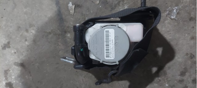 Ремені безпеки 72117258436 BMW