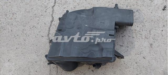 Корпус повітряного фільтра, лівий A6420902101 MERCEDES
