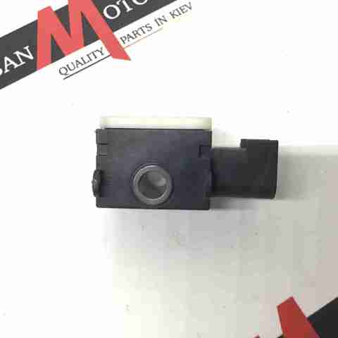 Датчик подушки безпеки 3M5T14B006AD LAND ROVER