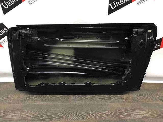 Пасажирські передні двері 41002755936 BMW