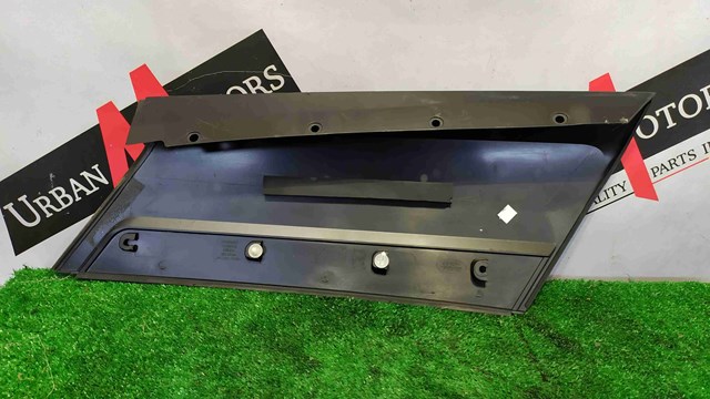 Накладка стійки кузова зовнішня, задня права 6H4241200AA8PNP LAND ROVER