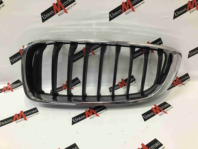 Стійка задніх дверей 7361878 BMW