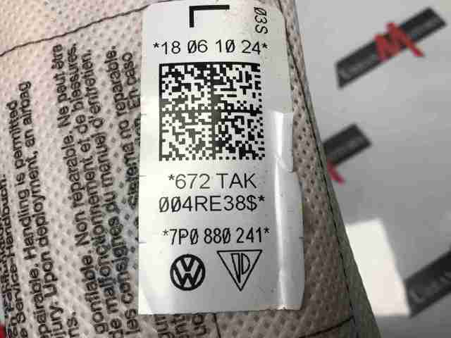 Подушка Айрбег спинки сидіння лівого 7P0880241 PORSCHE