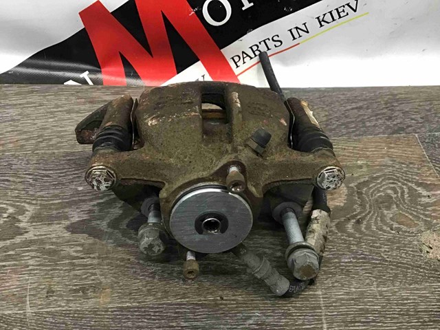 Супорт гальмівний задній правий 8K0615404B VAG
