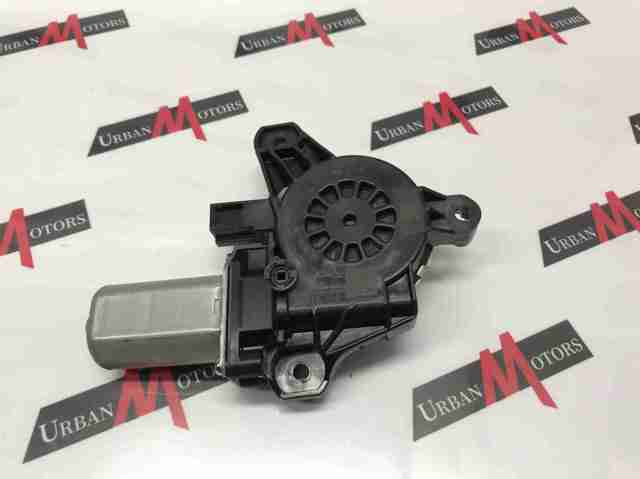 Мотор склопідйомника дверей задніх, правих A0009060908 MERCEDES