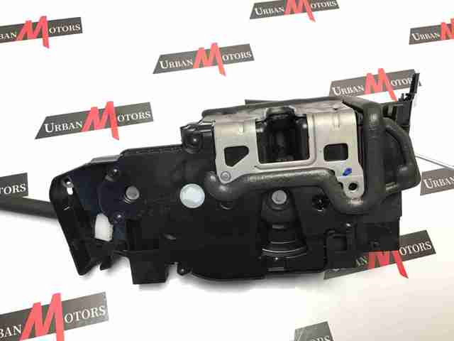 Замок водійських дверей A0997203702 MERCEDES